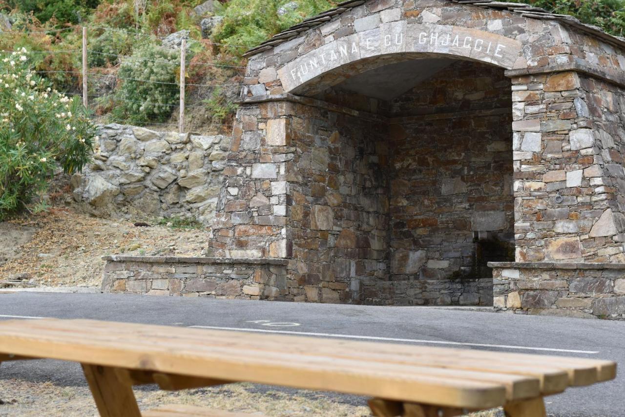 Maison De Village Avec Vue Sur Les Montagnes Bigorno Exteriér fotografie